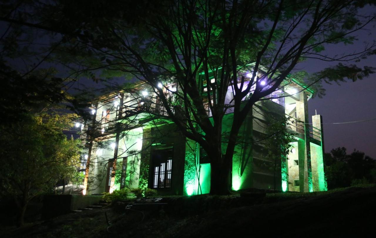 ホテルGreen Castle キャンディー エクステリア 写真